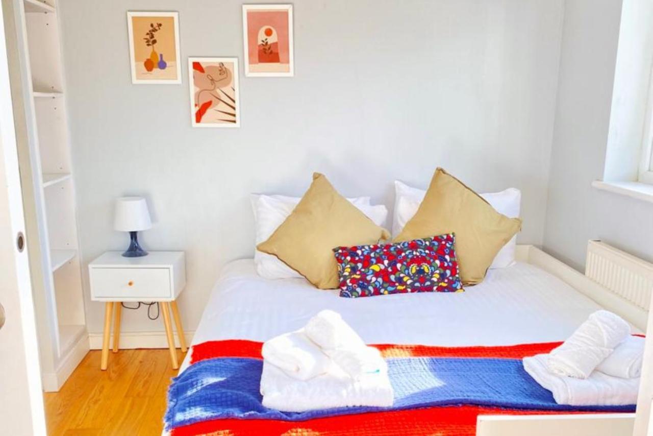 Cosy Haven Wembley Apartamento Exterior foto