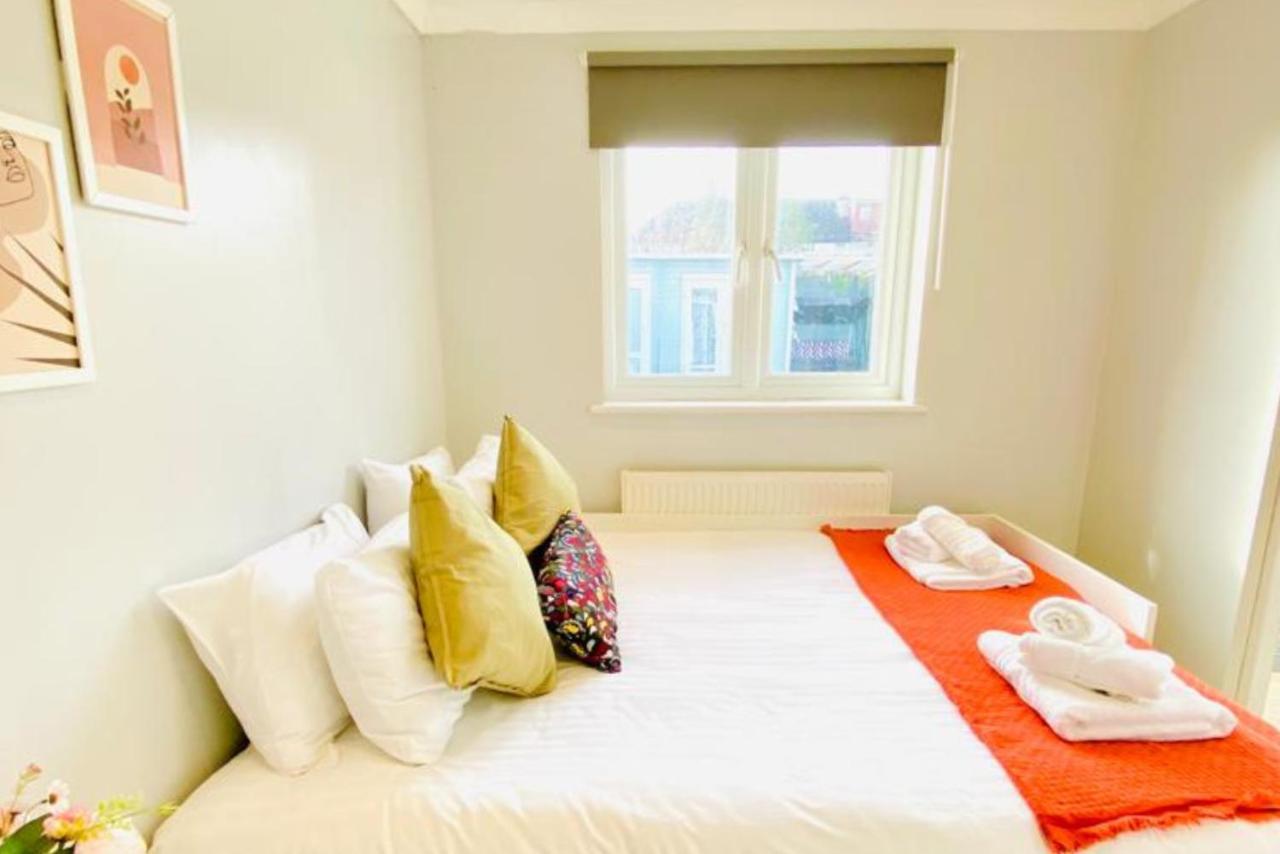 Cosy Haven Wembley Apartamento Exterior foto